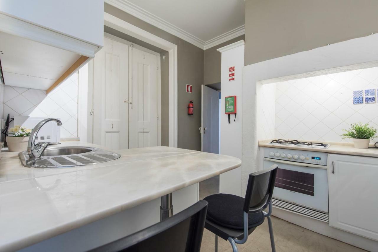 Trendy & Lightfull Apartment Lisboa Exteriör bild